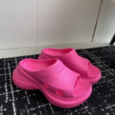 Balenciaga Slippers